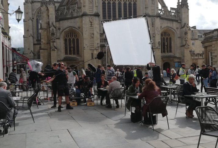 McDonald & Dodds Filming in Abbey Churchyard